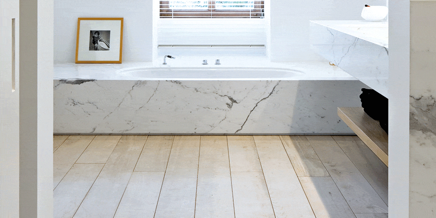 Calacatta marble with Aspen oak wooden flooring